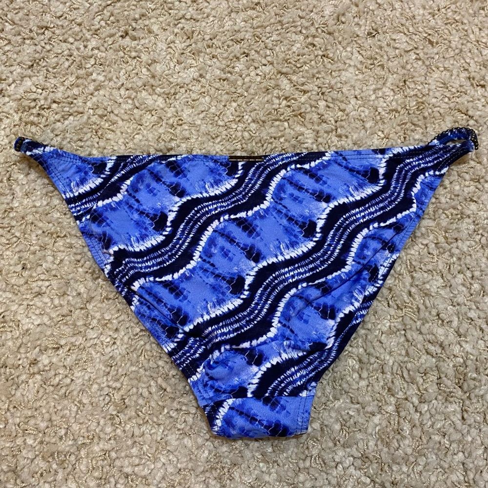 Sofia by Vix bikini bottoms